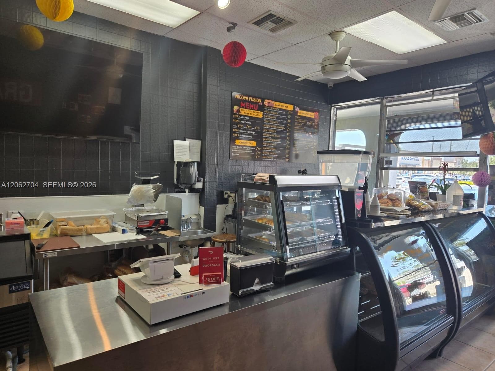 1426 W 49 St, Hialeah FL 33012