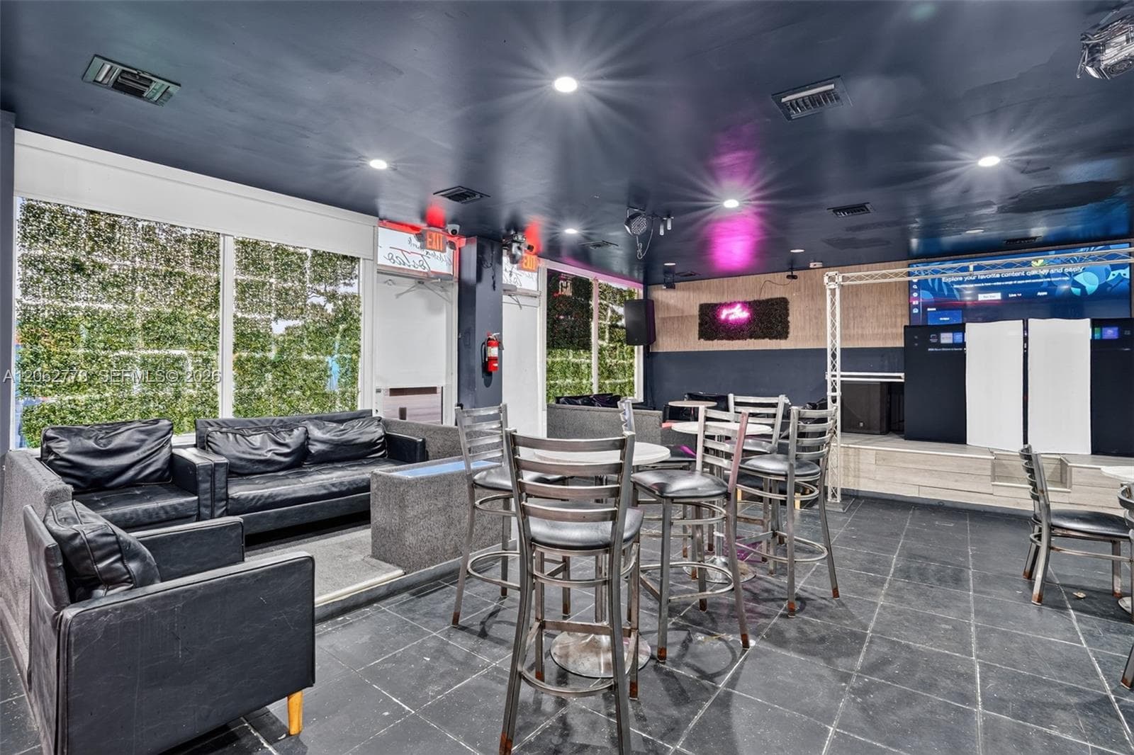 Cafeteria & Sports Bar For Sale In Hialeah, Hialeah FL 33010