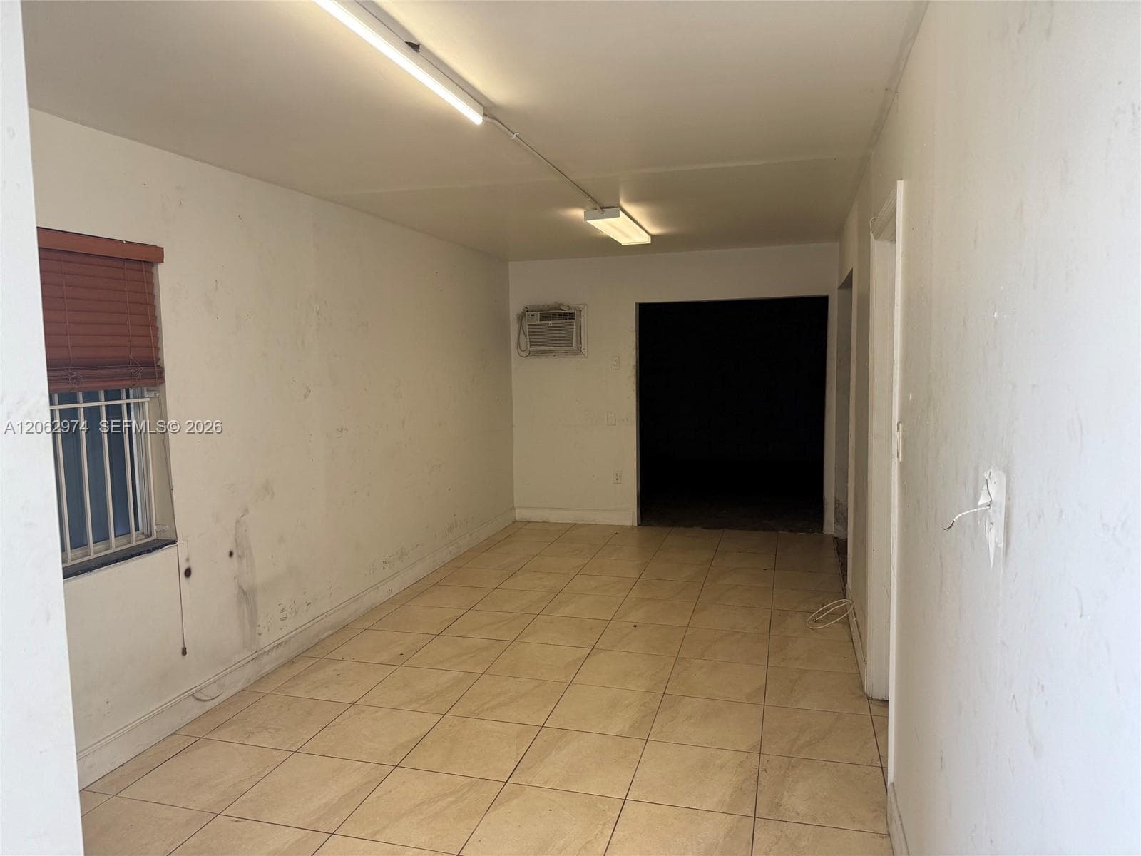 2205 W 80th St # 4, Hialeah FL 33016