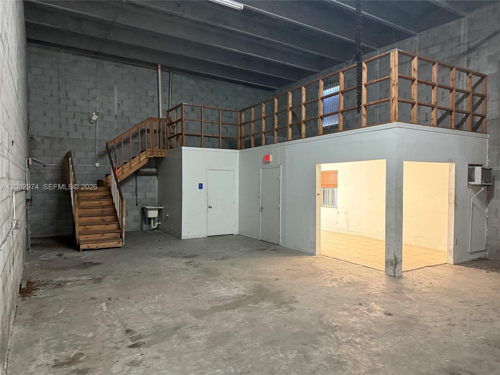 2205 W 80th St # 4, Hialeah FL 33016