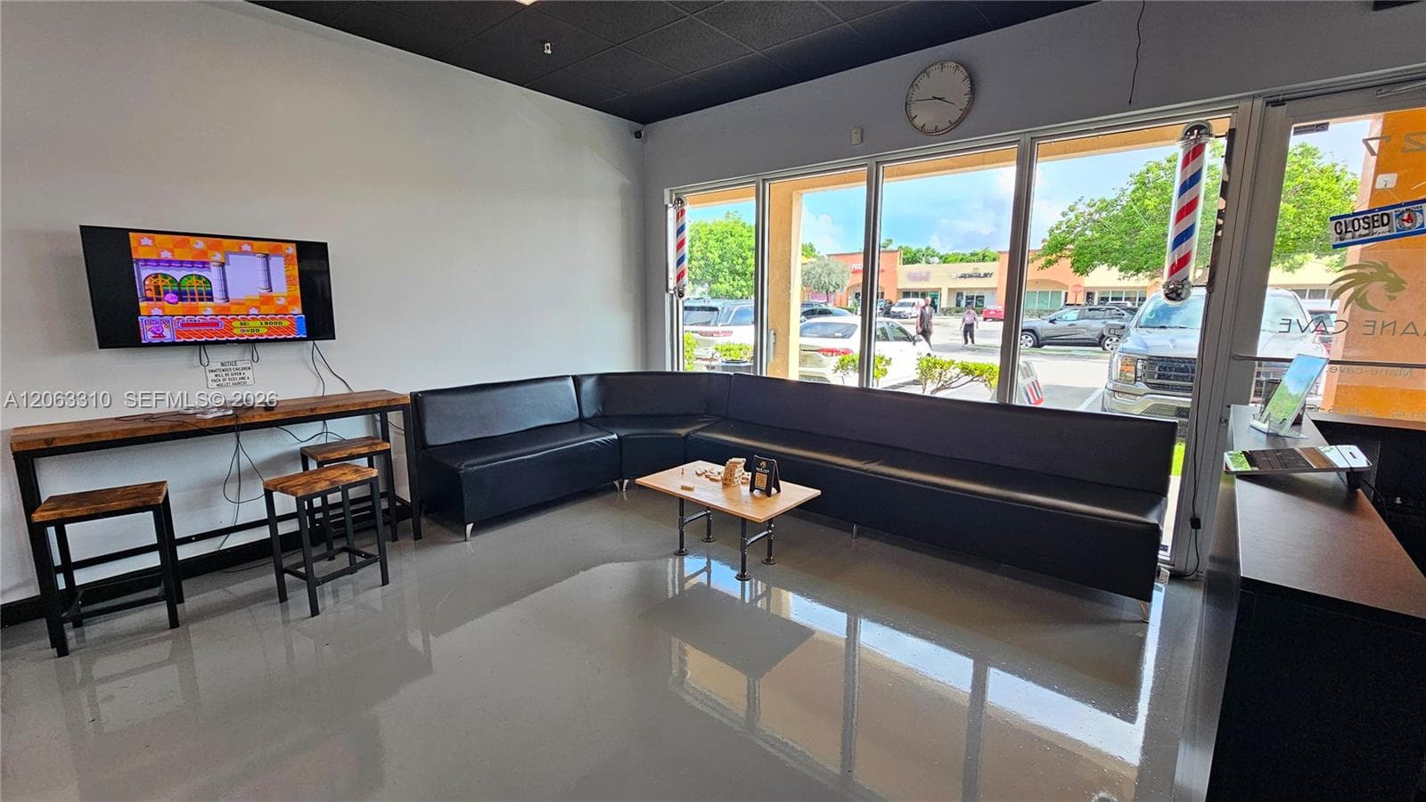 Well Established Barber Shop in West Kendall, Kendall FL 33196
