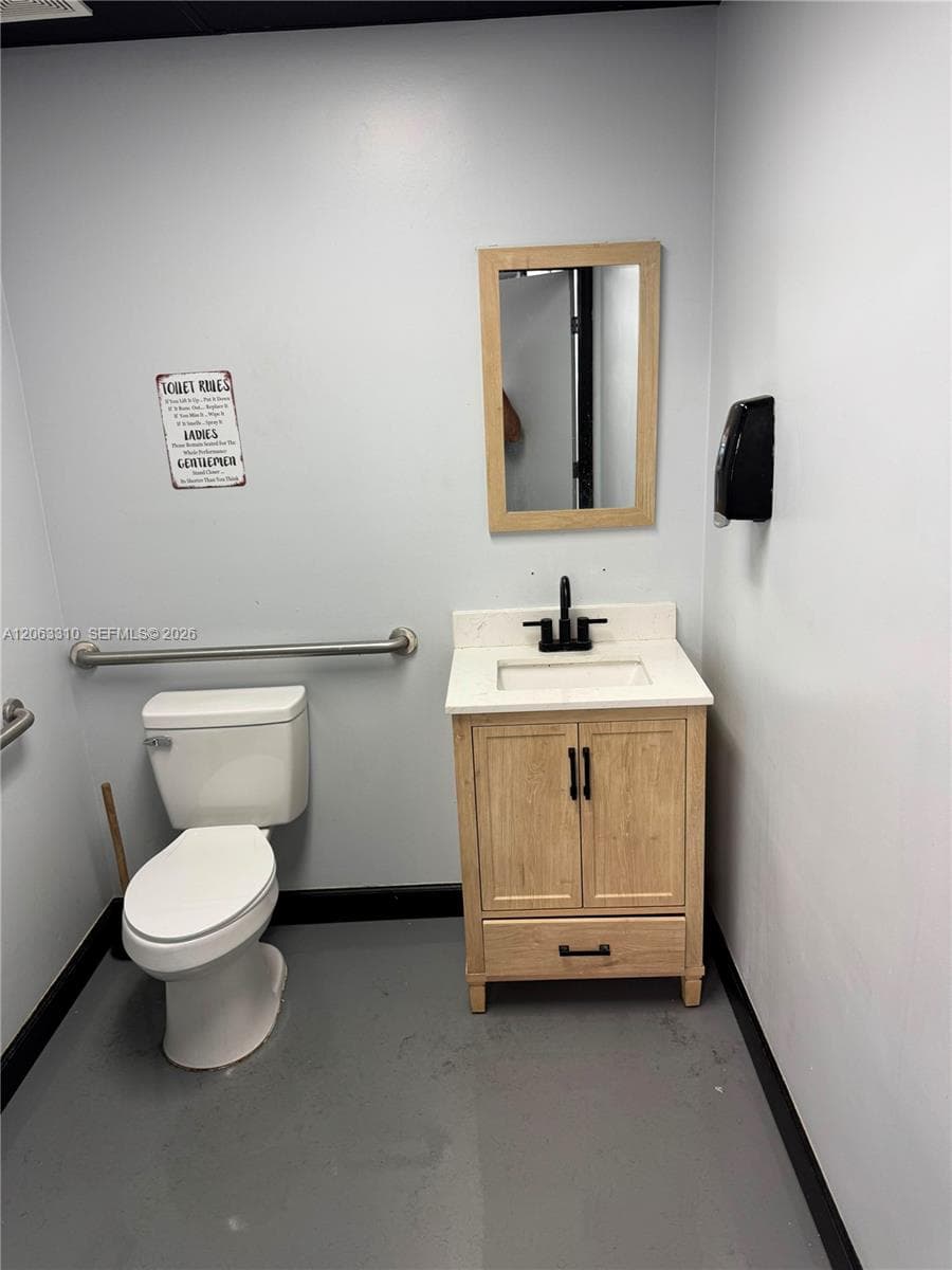 Well Established Barber Shop in West Kendall, Kendall FL 33196