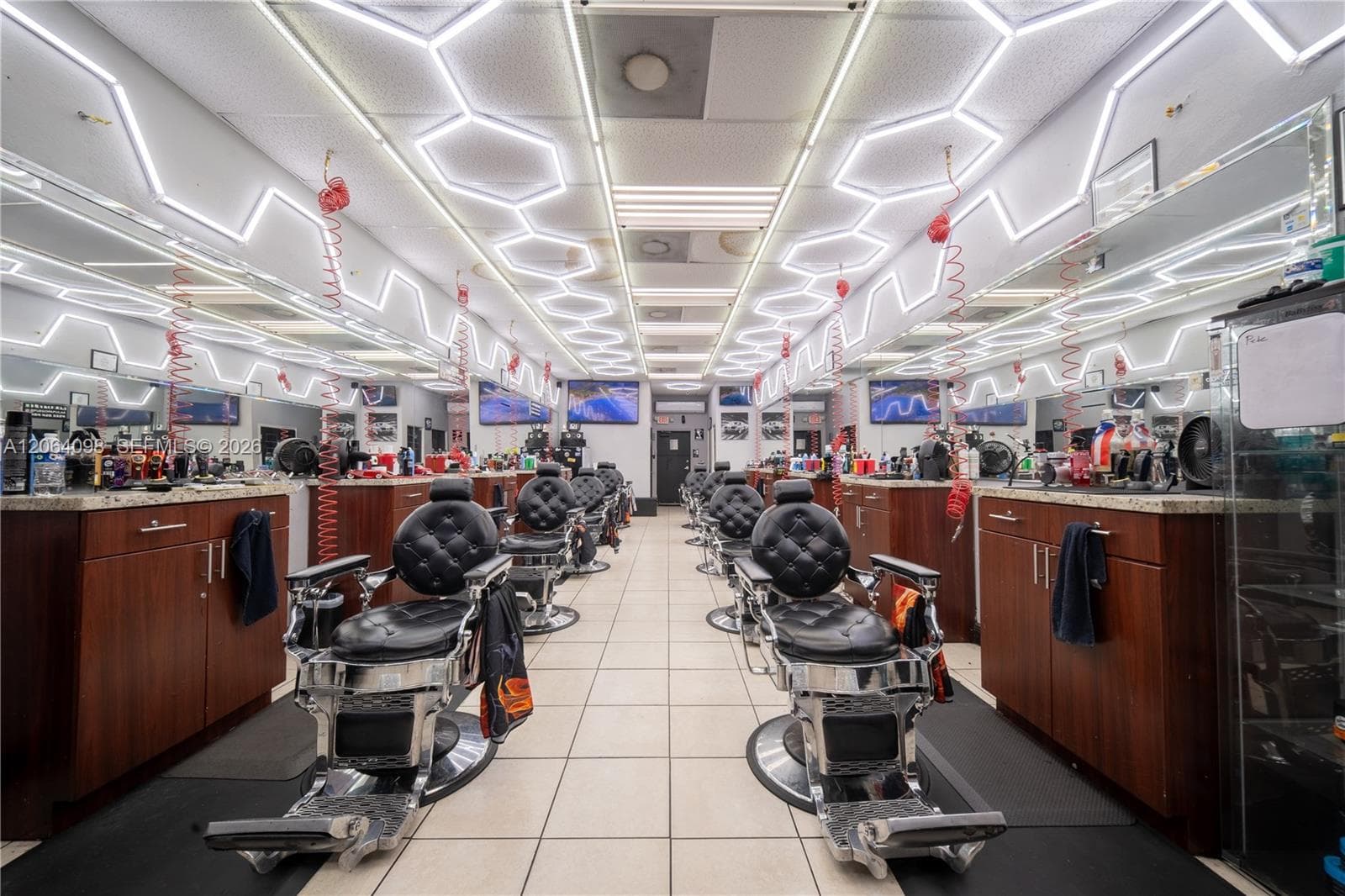 Miami Gardens, FL, 33055