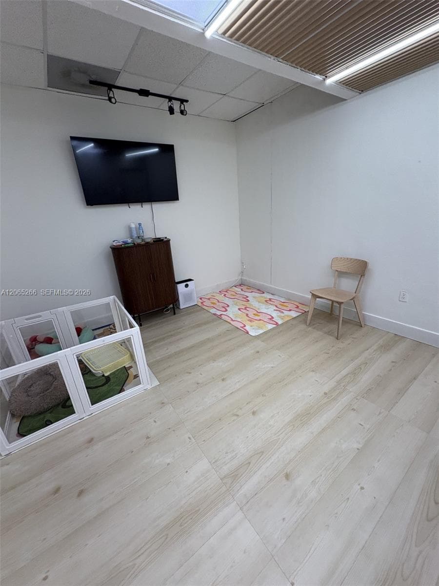 SW 8th St, Miami FL 33144