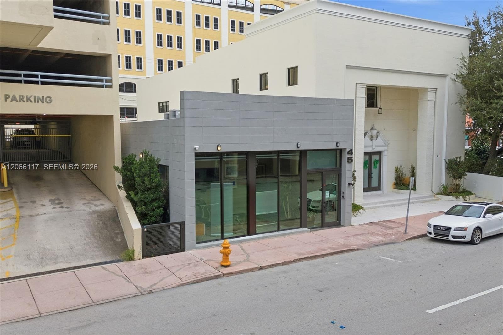 45 Valencia Ave, Coral Gables FL 33134