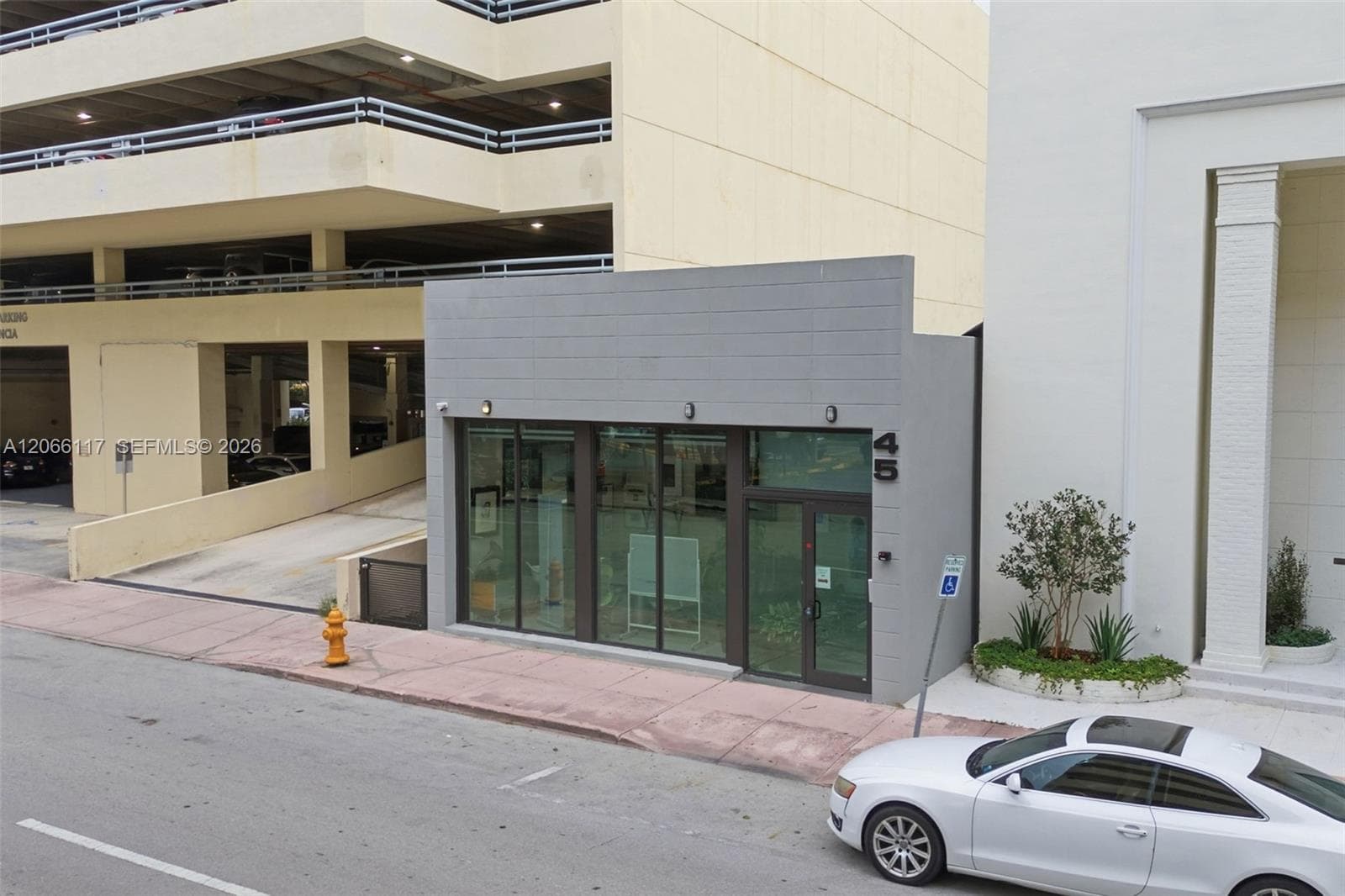 45 Valencia Ave, Coral Gables FL 33134