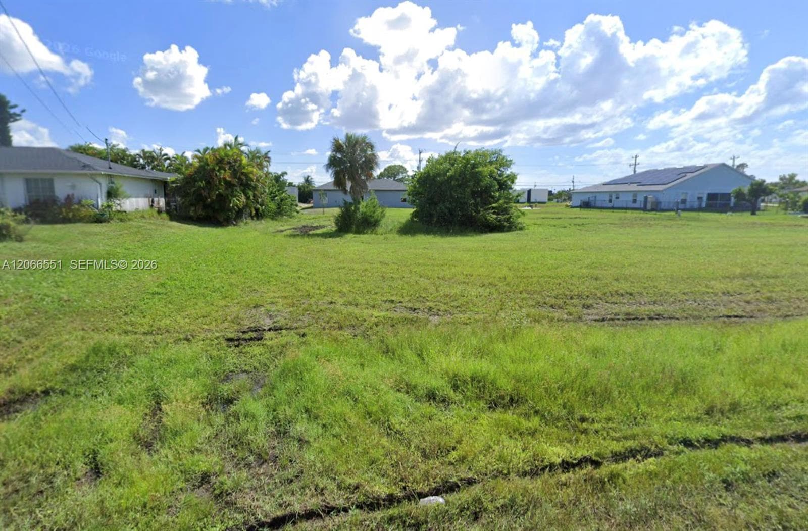 2518 NW Embers Terr, Cape Coral FL 33993