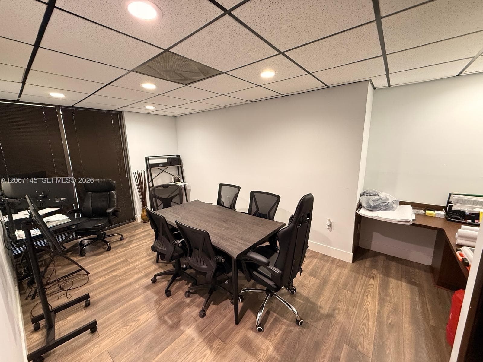 6065 NW 167th St # B25, Hialeah FL 33015