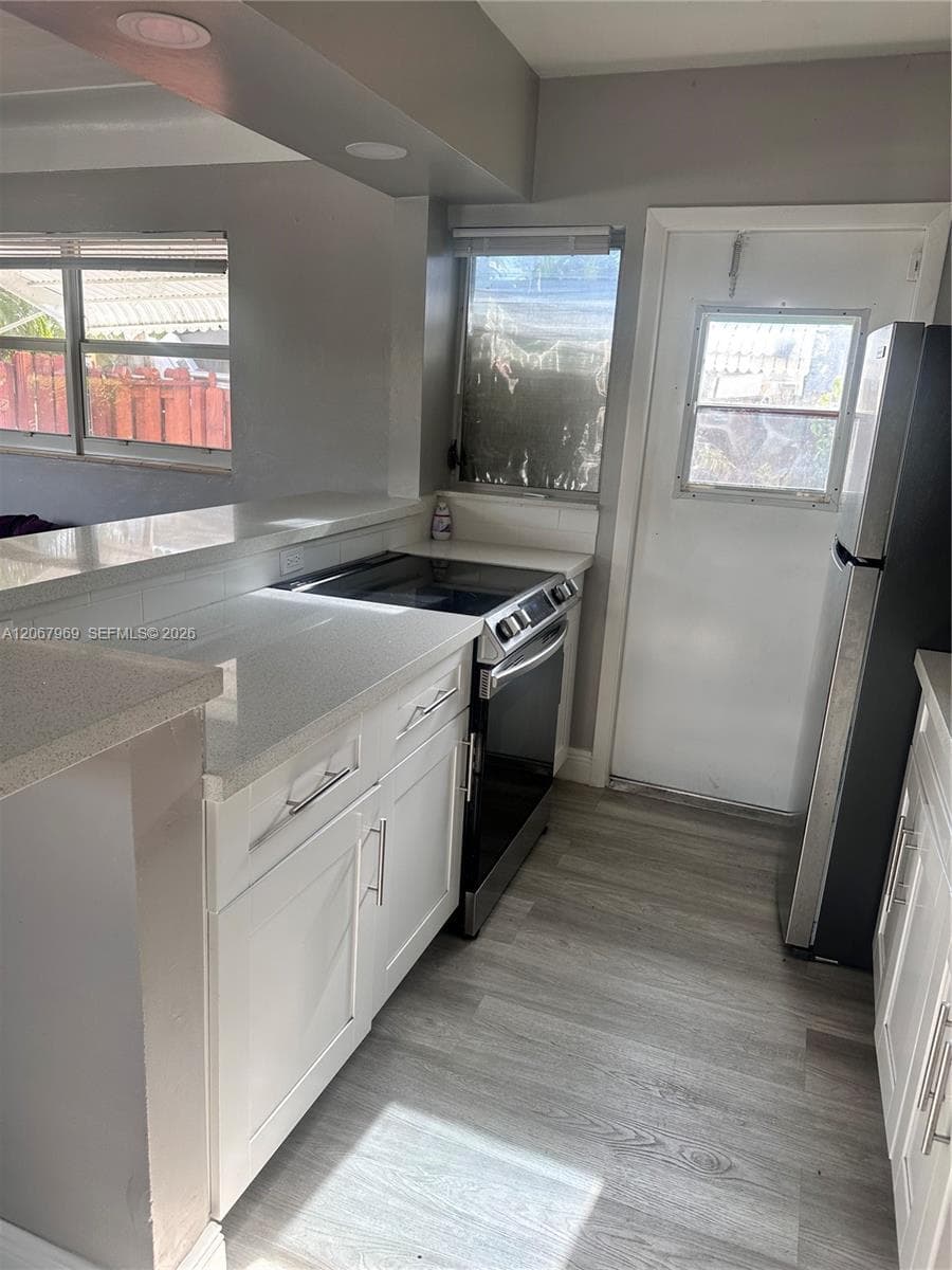 1925 NE 26th St, Wilton Manors FL 33305