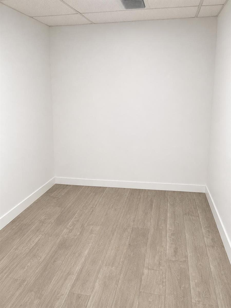 Suite 1 - Office 1 b