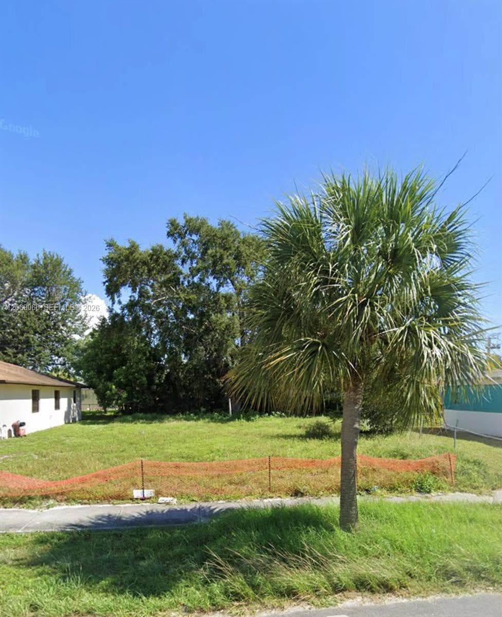 710 SW 3rd Pl, Dania Beach FL 33004