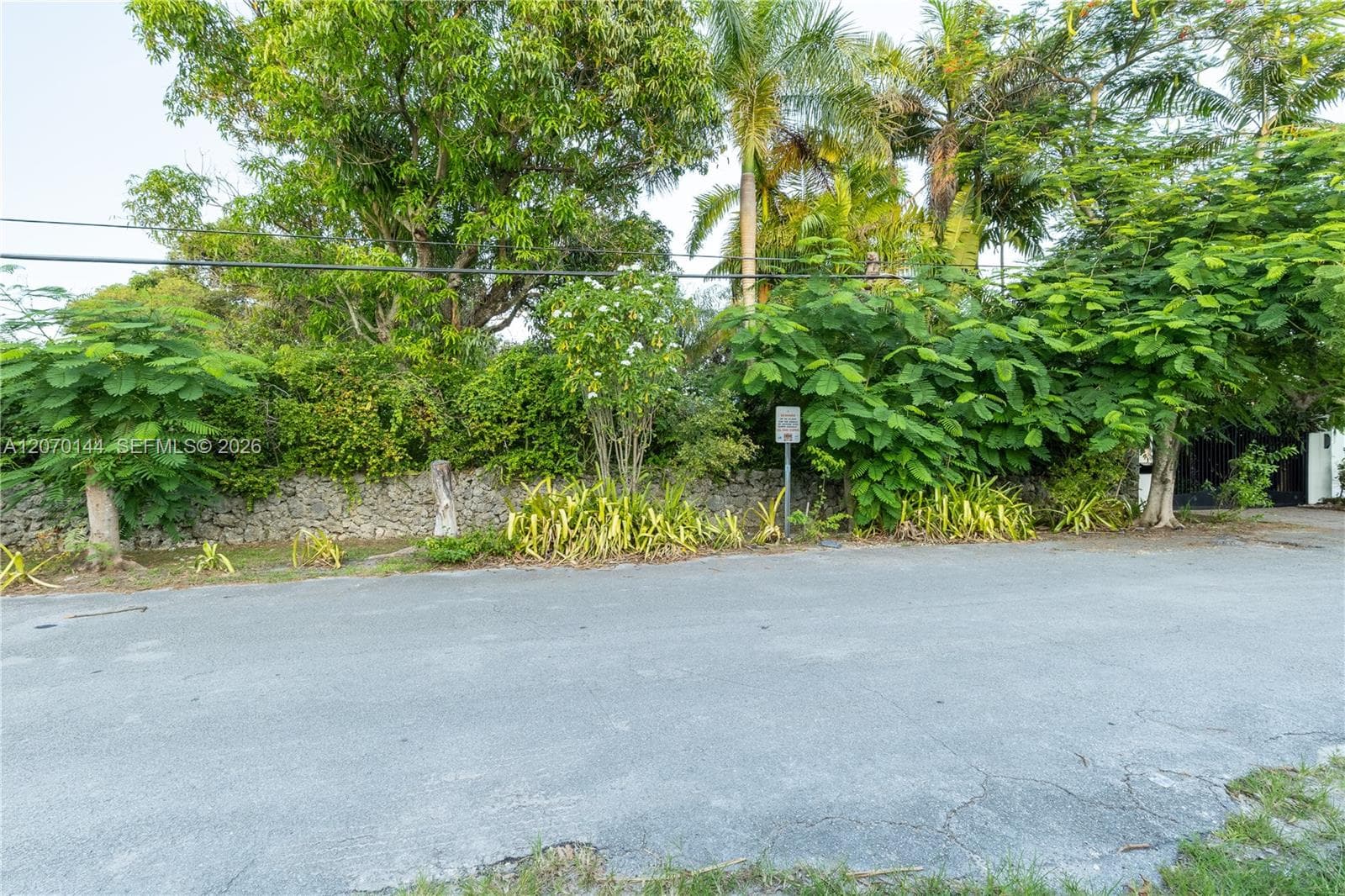 10901 NE 3rd Ave, Miami FL 33161