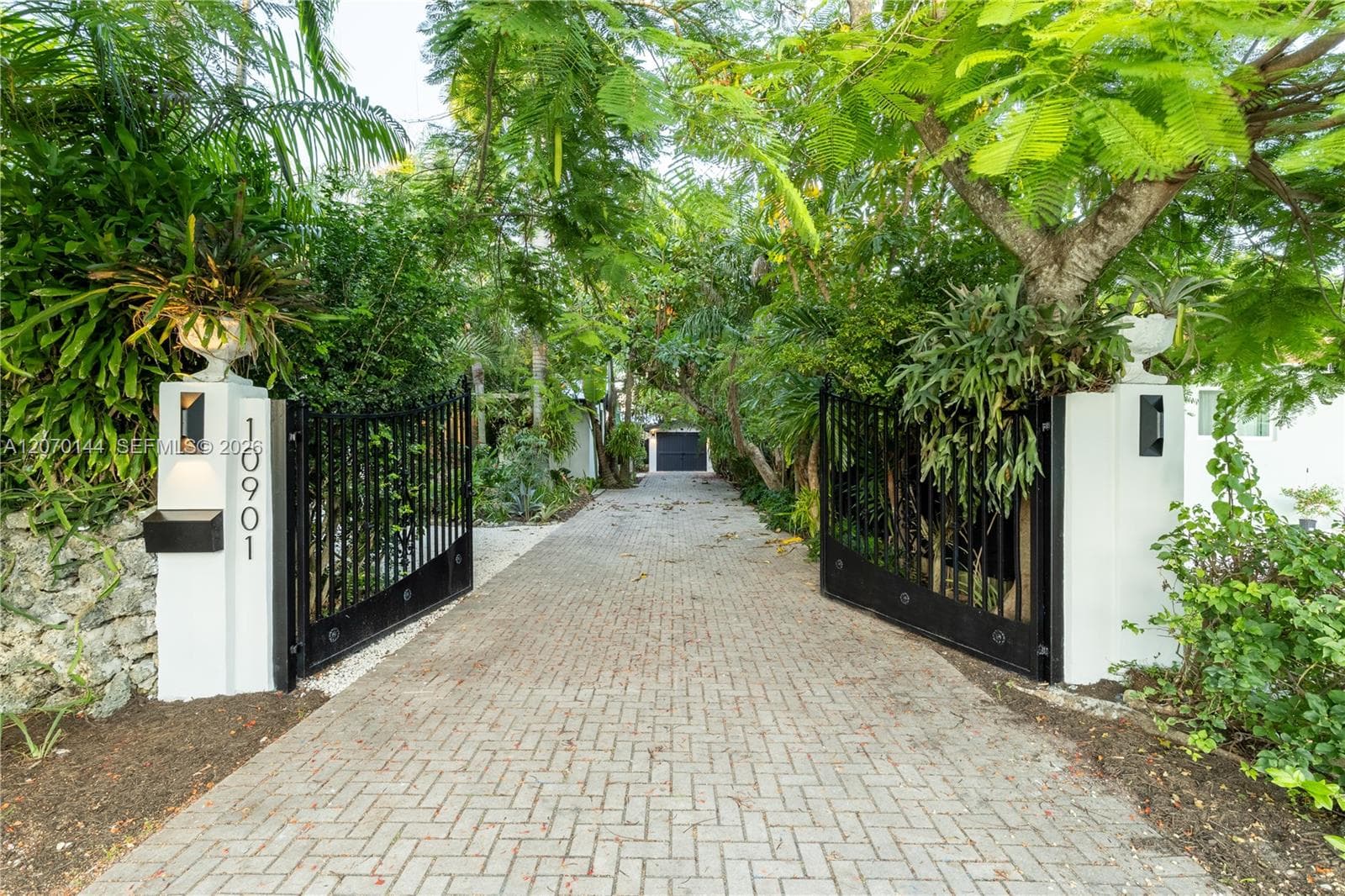 10901 NE 3rd Ave, Miami FL 33161