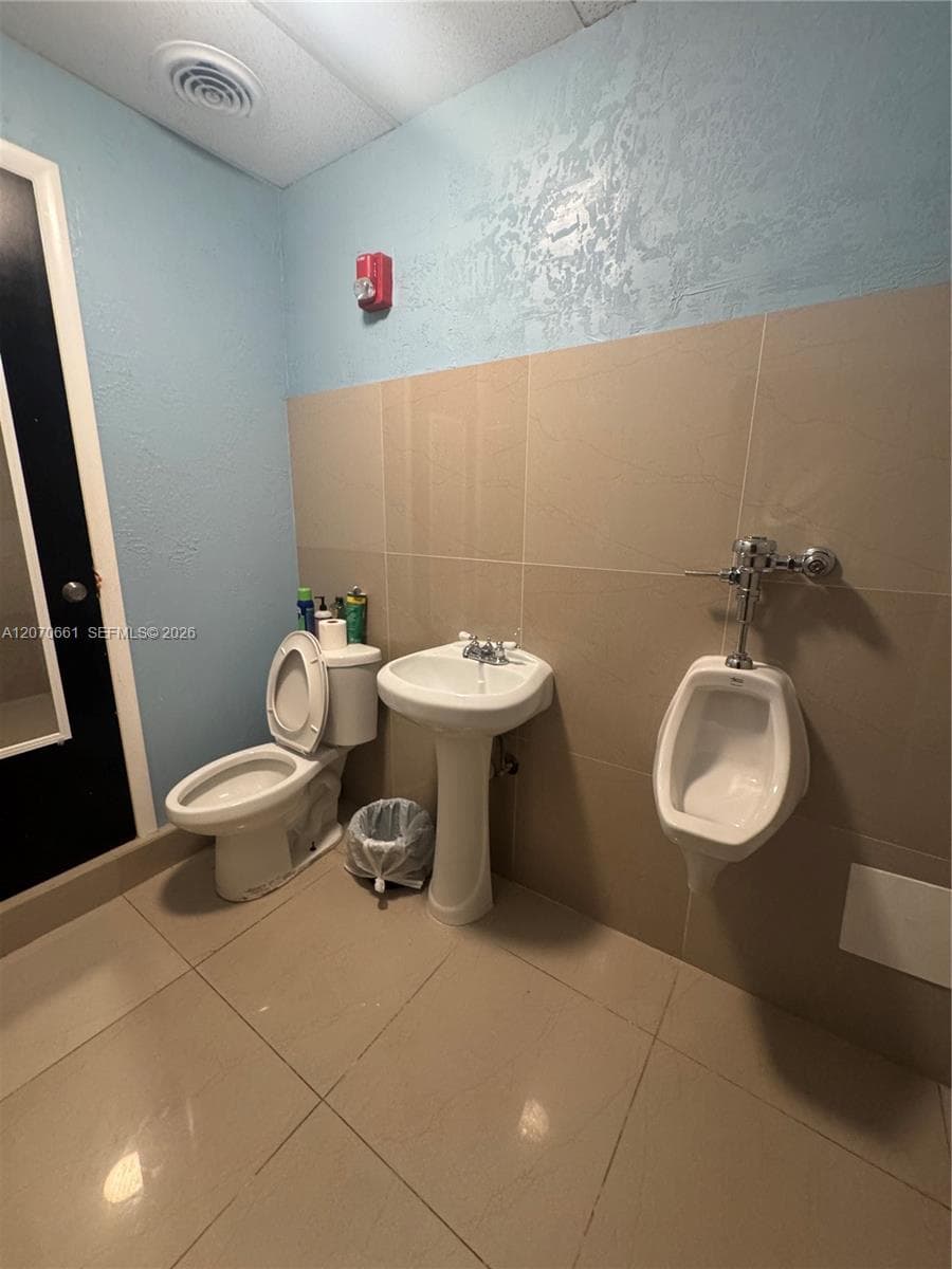 99 NW 183rd St # 114, Miami Gardens FL 33169