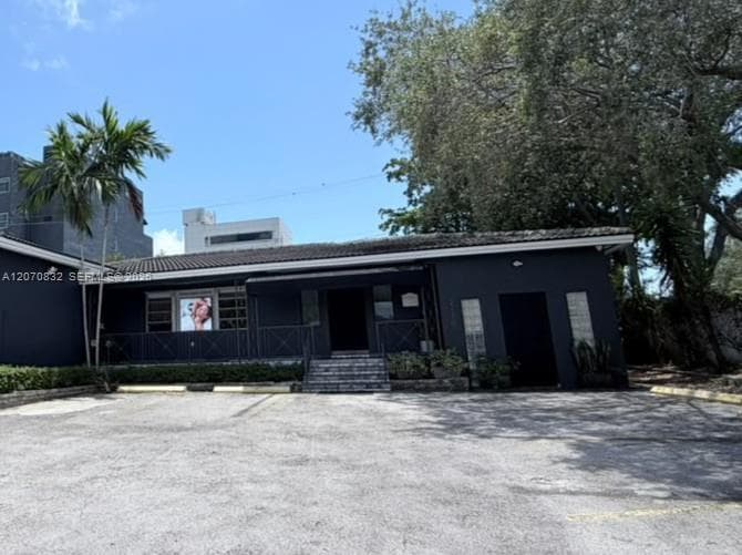 Miami, FL, 33145