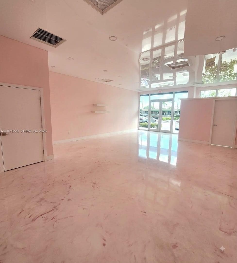 4500 W Hallandale Beach Blvd # 6, Hollywood FL 33023