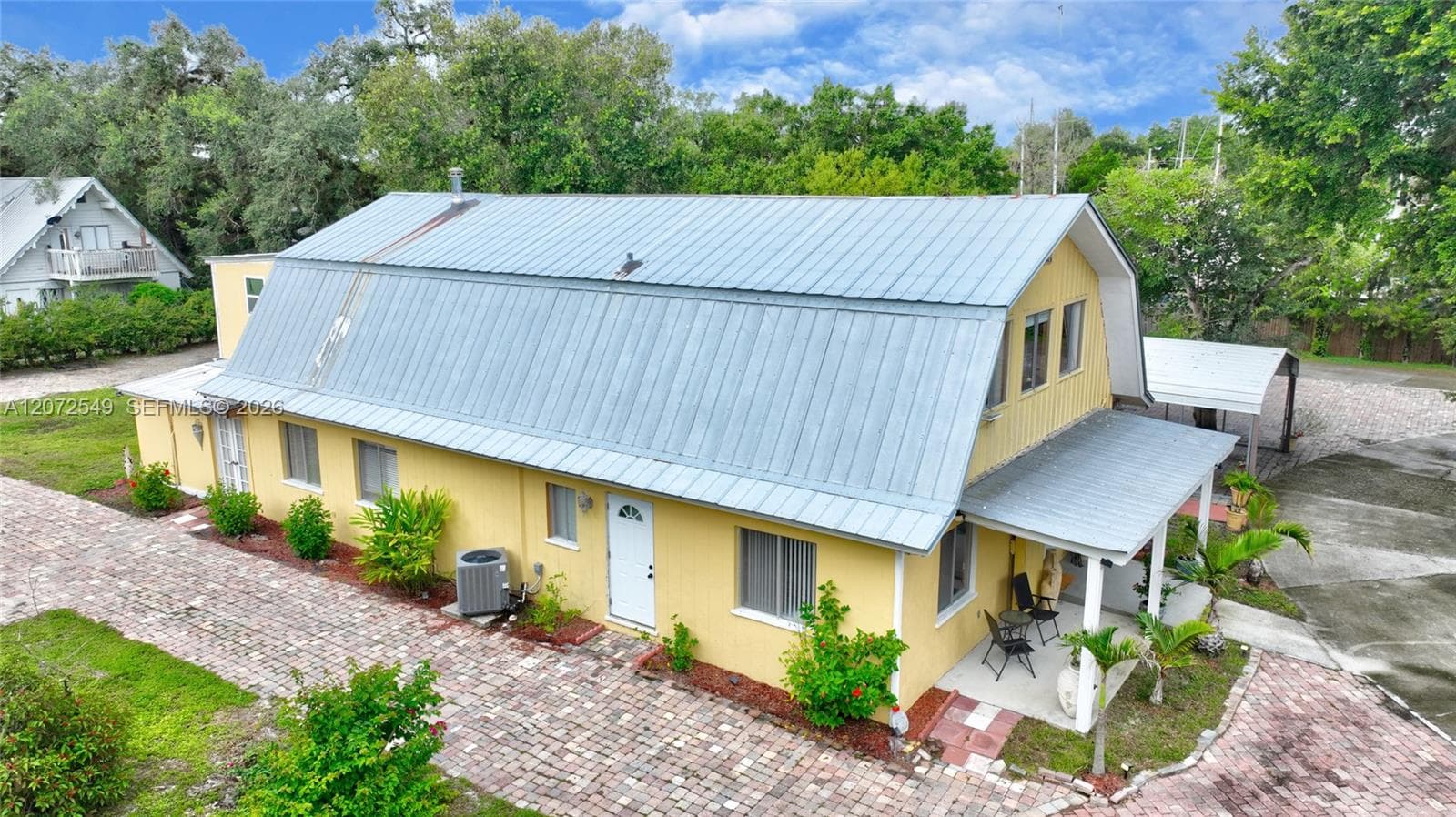 123 Riverbend Dr, La Belle FL 33935