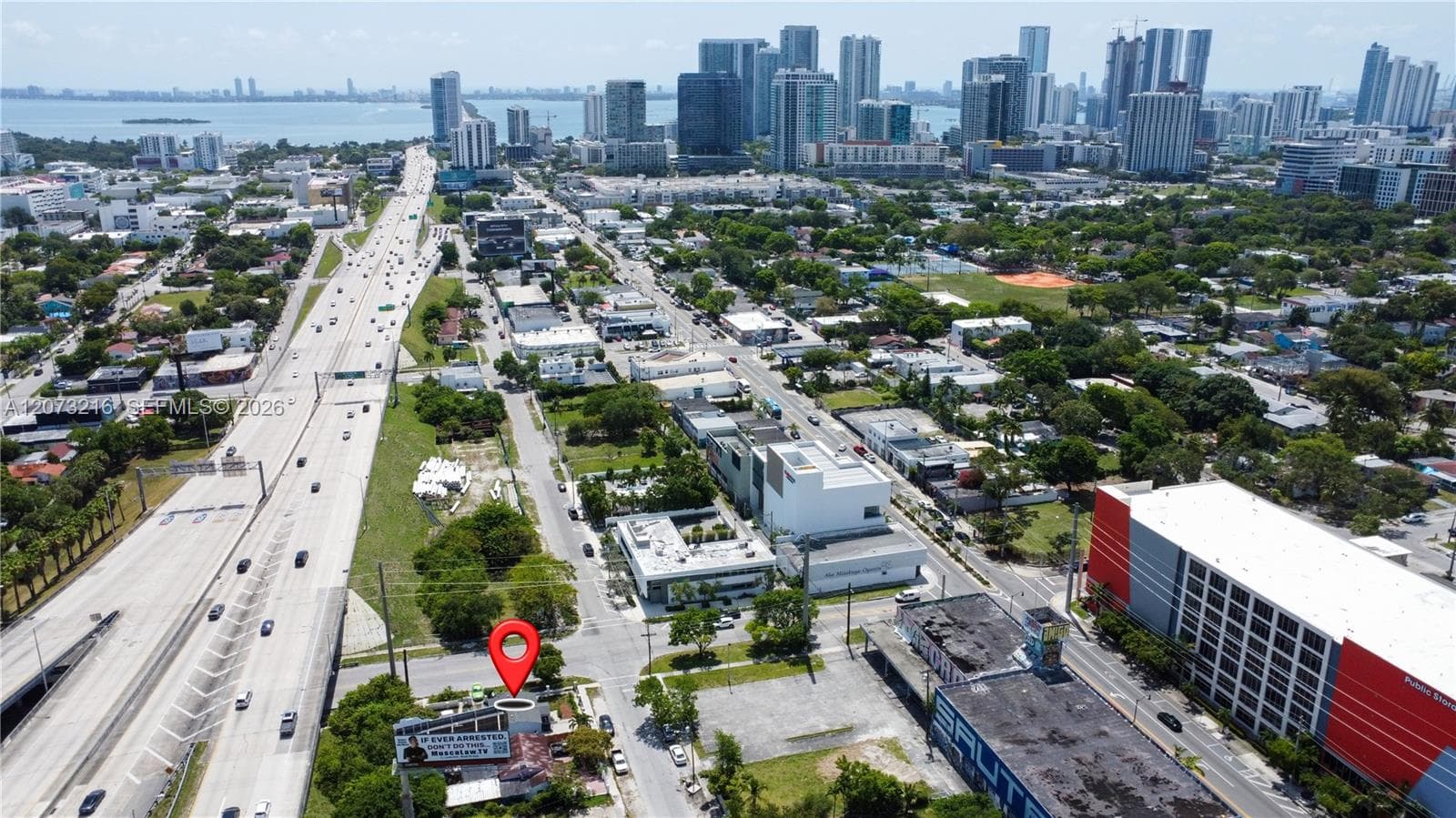301 NW 37th St, Miami FL 33127