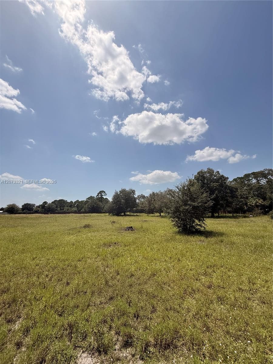 860 S Jasmine St, Clewiston FL 33440