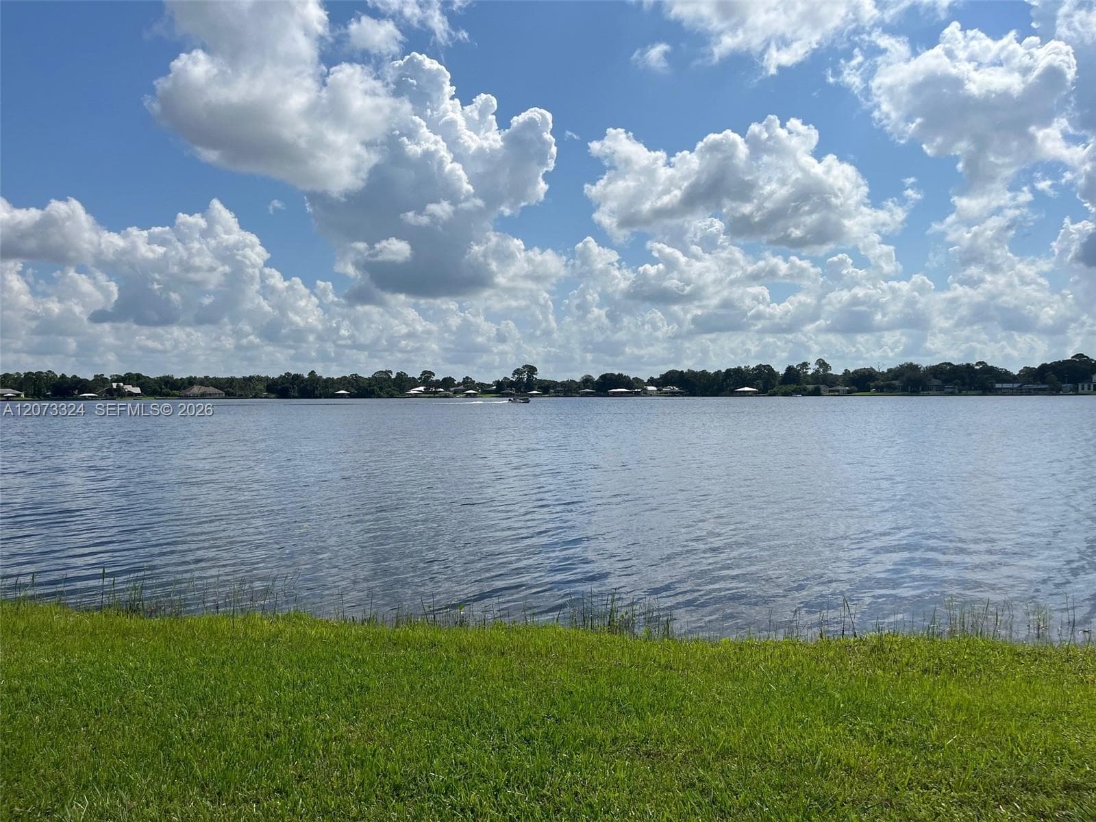 1050 Lake Carrie Dr, Lake Placid FL 33852