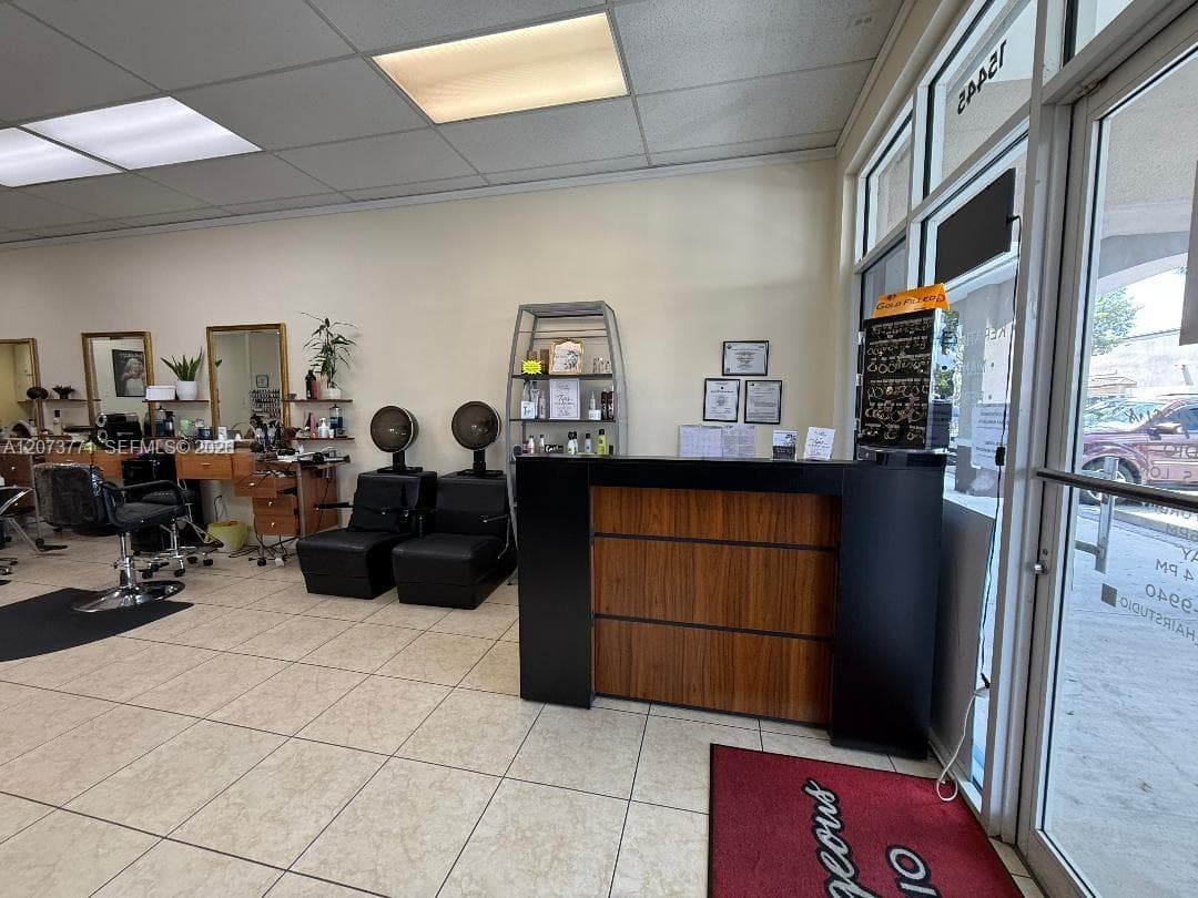 Kendall, FL, 33177
