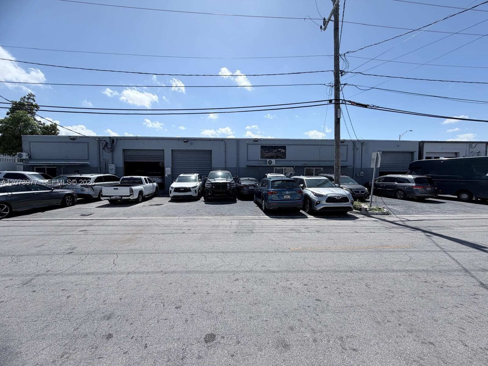 Hialeah, FL, 33013