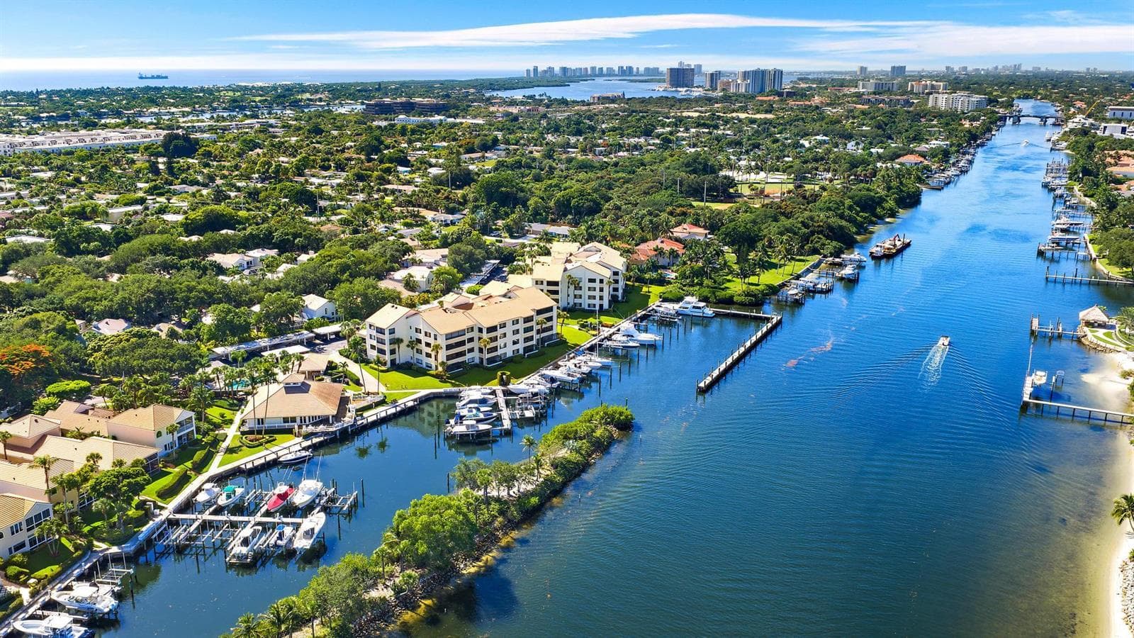 0 OAK HARBOUR Drive, Juno Beach FL 33408
