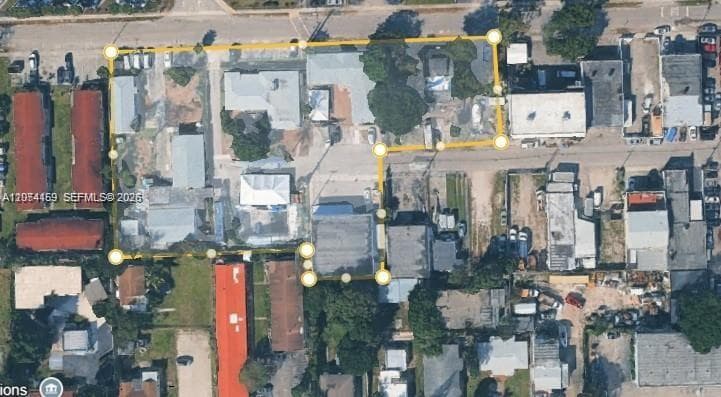 2210 Pierce St, Hollywood FL 33020