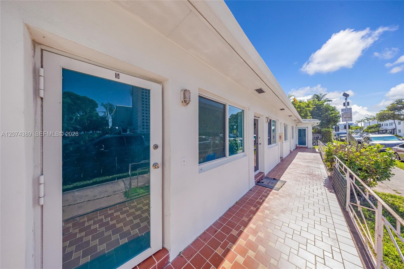625 75th St, Miami Beach FL 33141