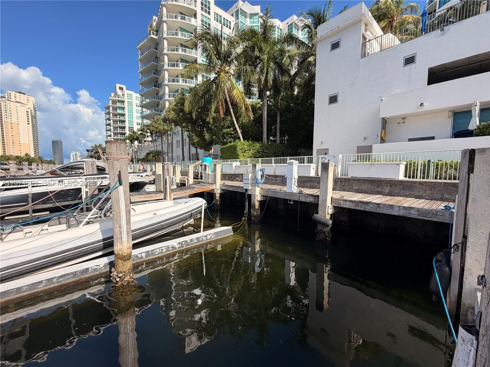 3029 NE 188th St, Aventura FL 33180