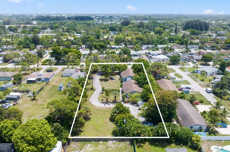 4309 GULFSTREAM Road, Lake Worth FL 33461