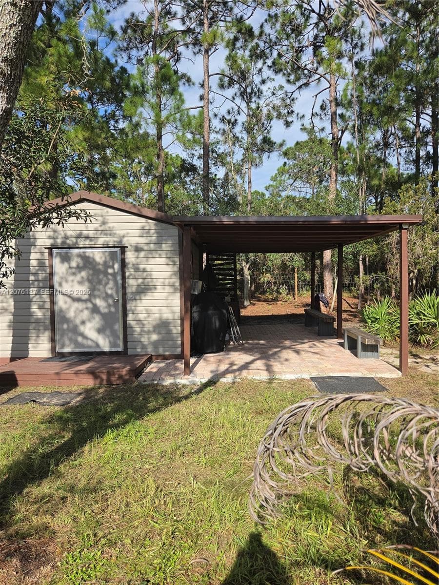 345 Rolling Hills Dr, Lake Placid FL 33852
