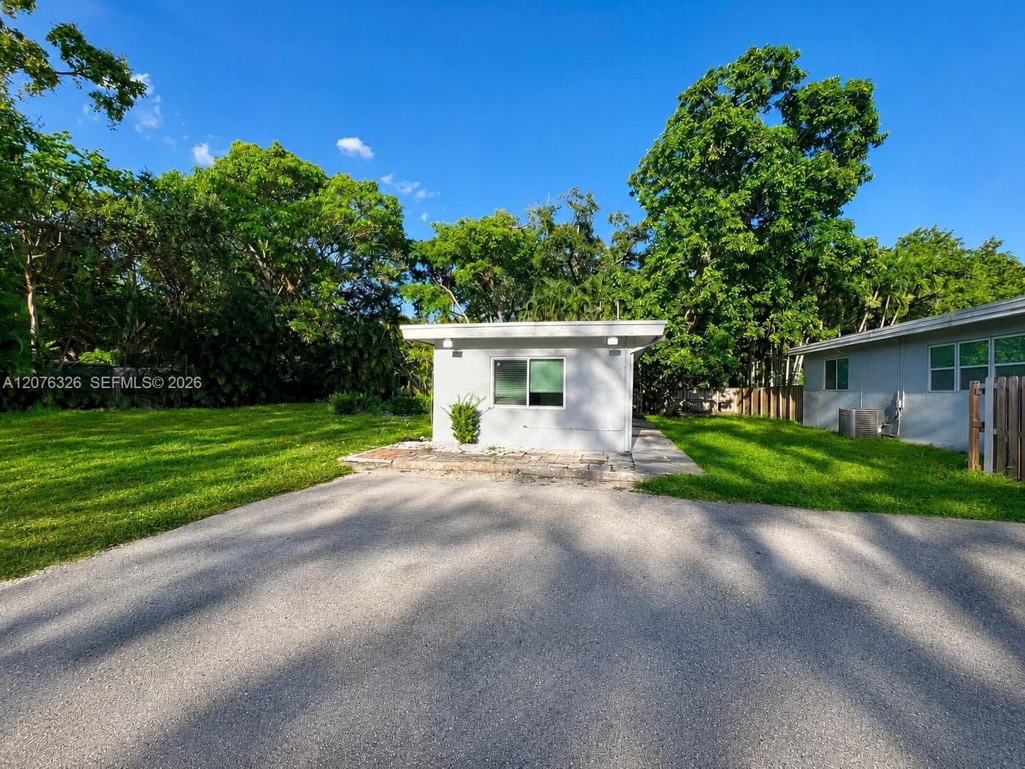 3981 SW 58th St, Dania Beach FL 33312