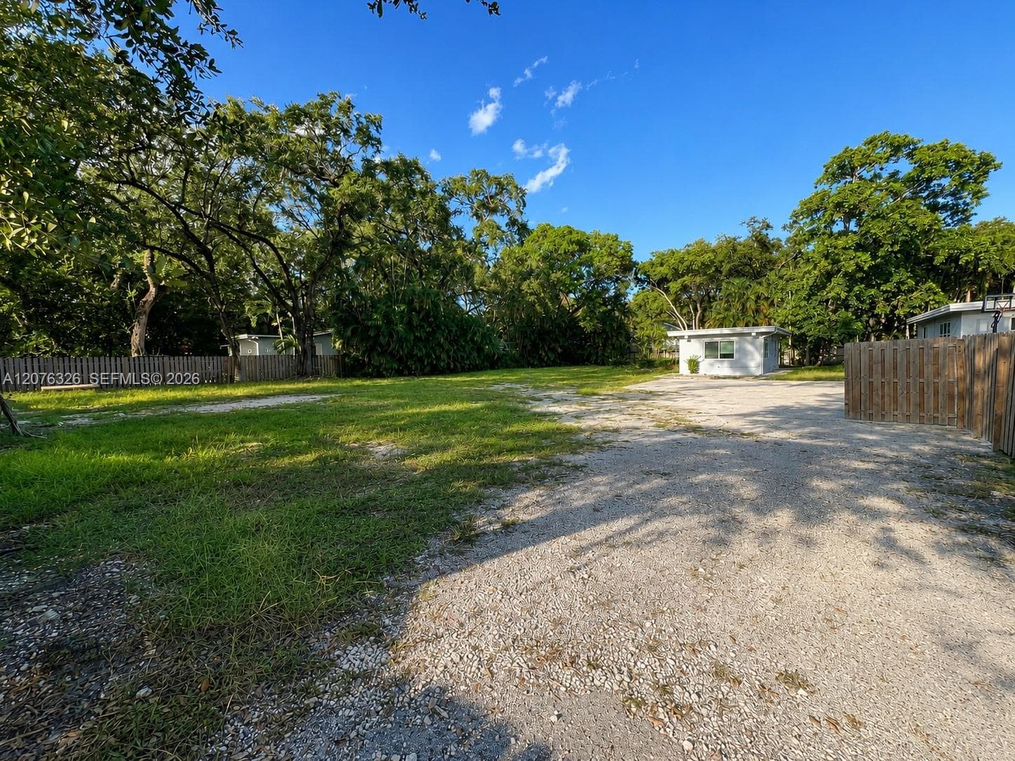 3981 SW 58th St, Dania Beach FL 33312