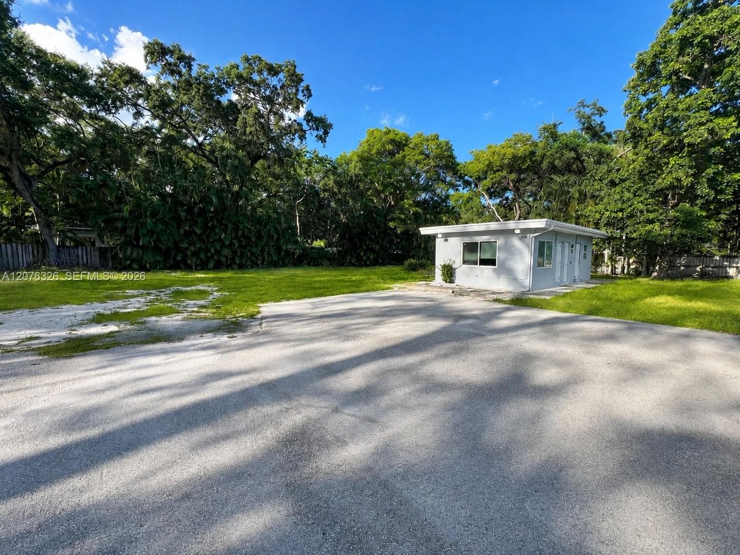 3981 SW 58th St, Dania Beach FL 33312