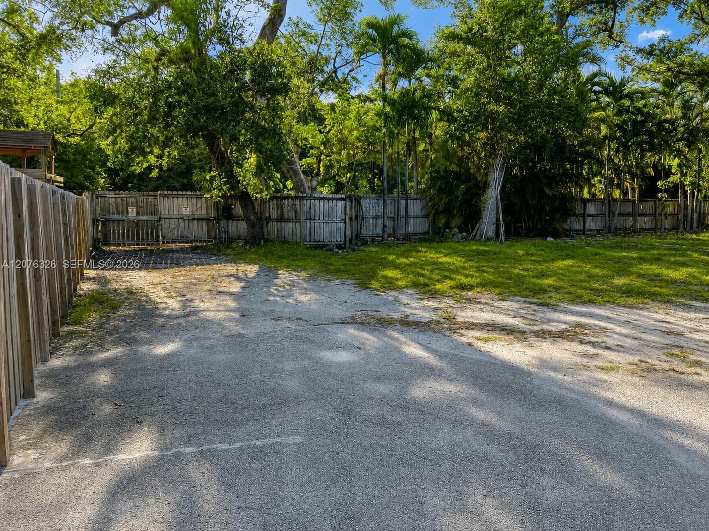 3981 SW 58th St, Dania Beach FL 33312