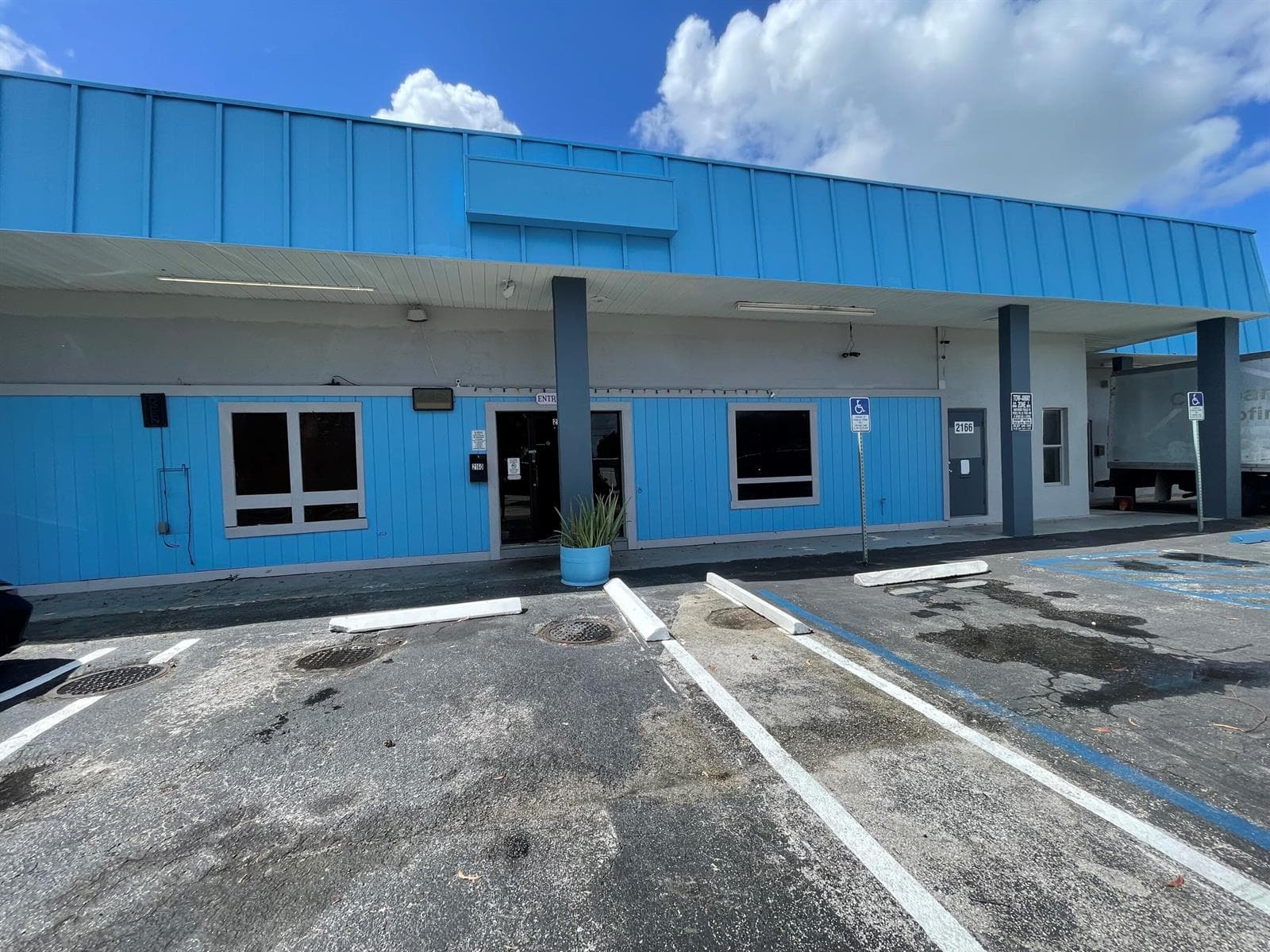 2160 MEARS Parkway, Margate FL 33063