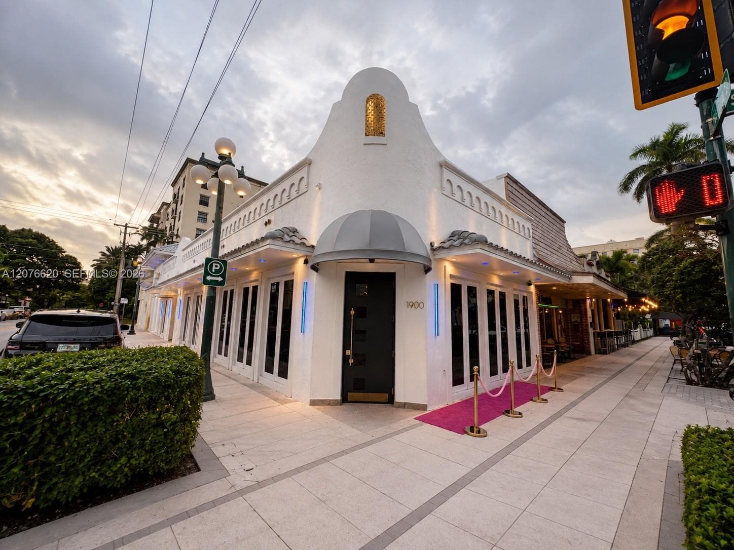 1900 Harrison St, Hollywood FL 33020