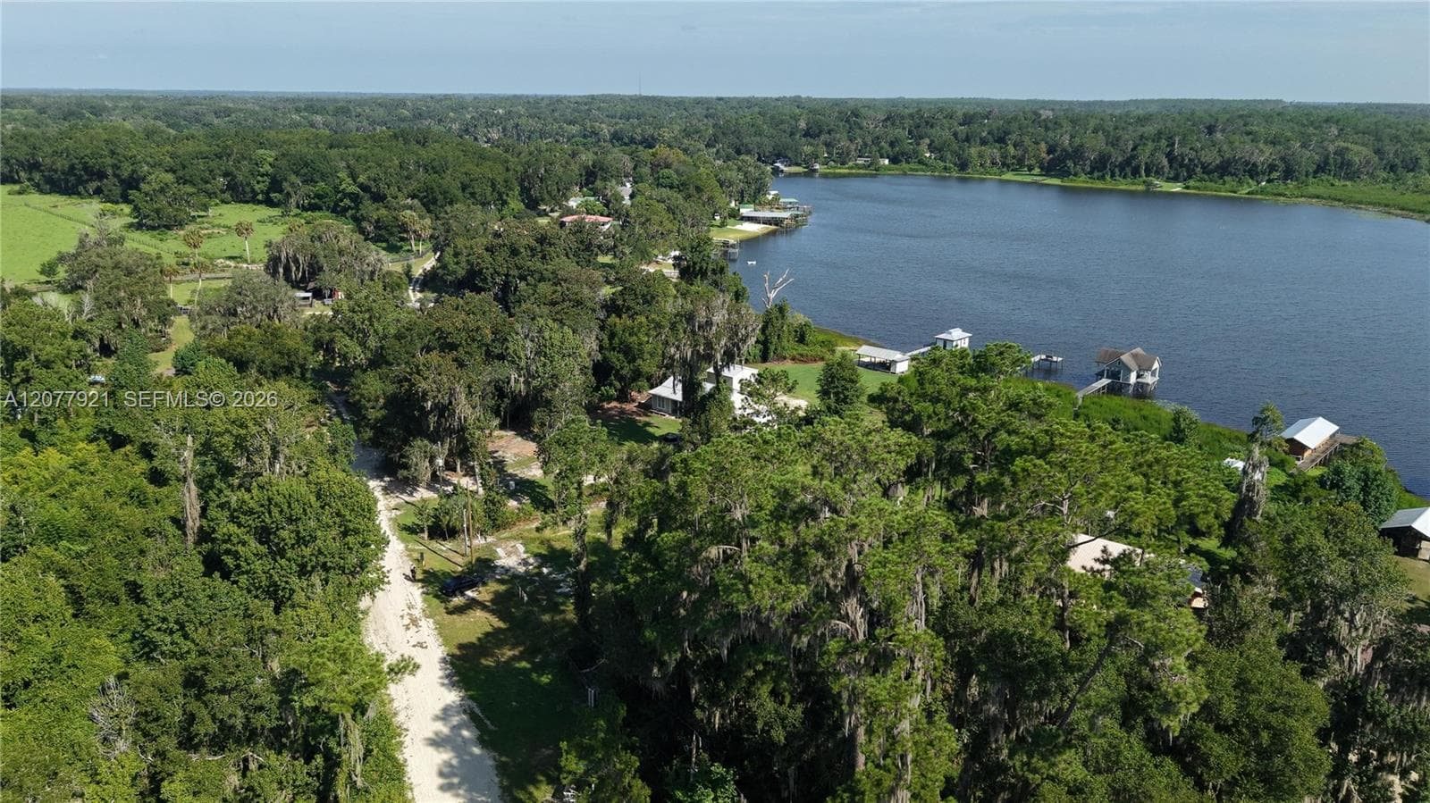 201 FLORADANDY RD, Other City - In The State Of Florida FL 32640