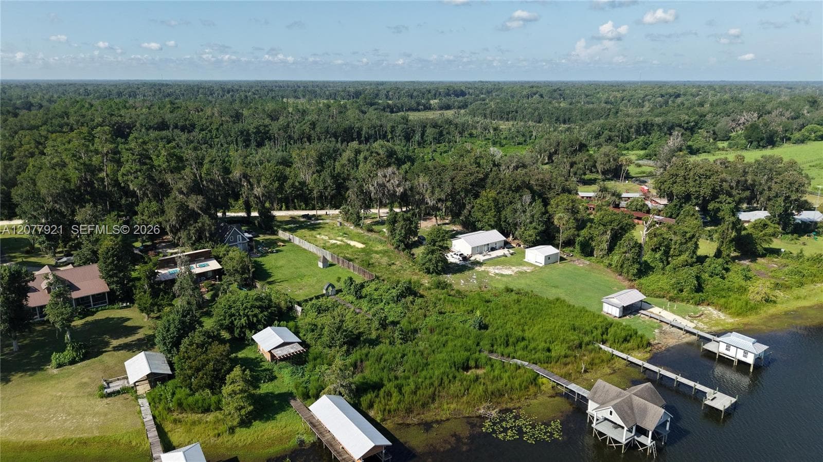 201 FLORADANDY RD, Other City - In The State Of Florida FL 32640