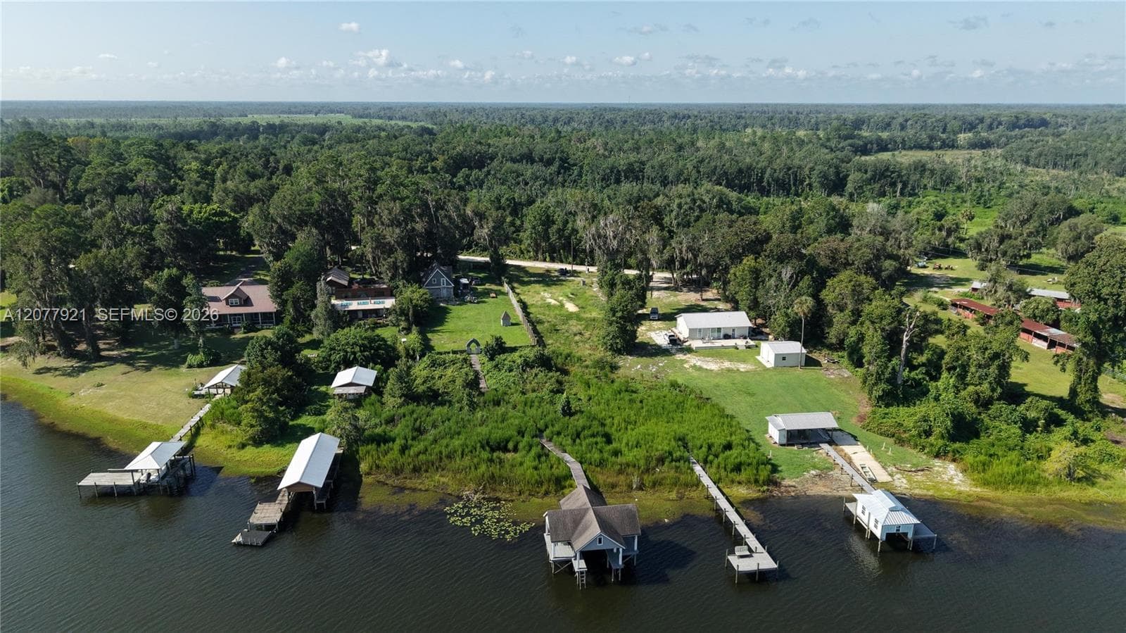 201 FLORADANDY RD, Other City - In The State Of Florida FL 32640
