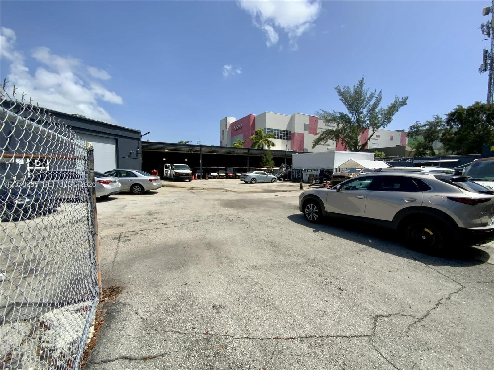 15551 W Dixie Hwy, North Miami Beach FL 33162