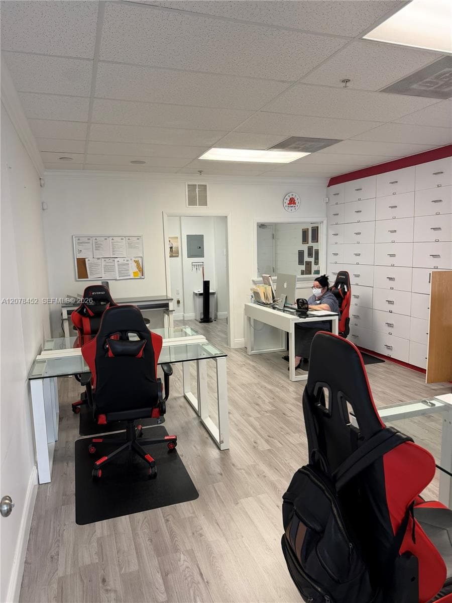 14850 SW 26th St # 212, Miami FL 33185