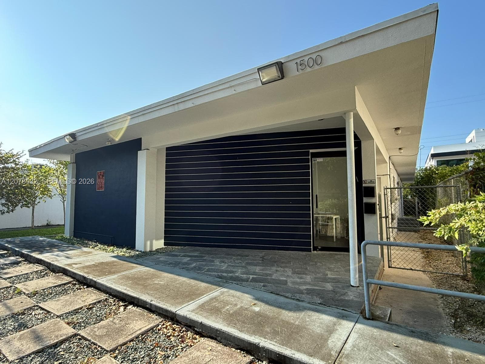 1500 SW 22nd St, Miami FL 33145