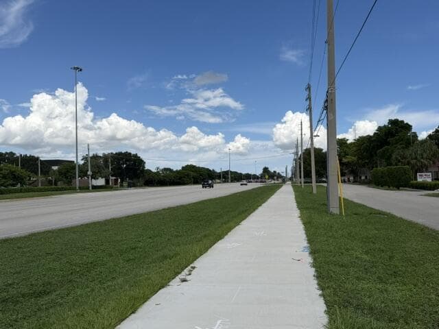 9880 Pines Boulevard, Pembroke Pines FL 33024