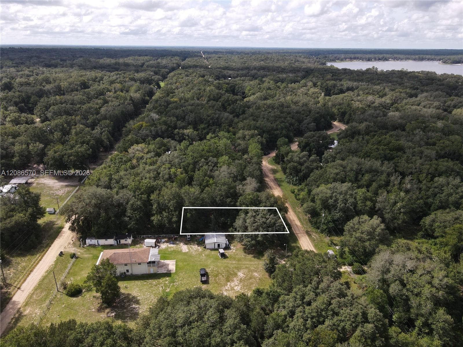 106 Gunner Ave, Other City - In The State Of Florida FL 32148