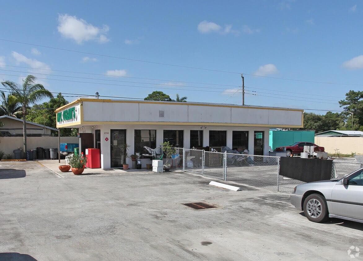 4556 10TH Avenue N, Lake Worth FL 33463