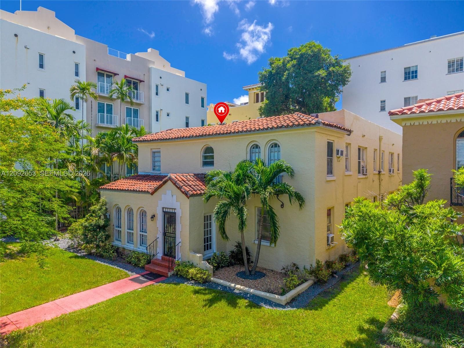 114 Menores Ave, Coral Gables FL 33134