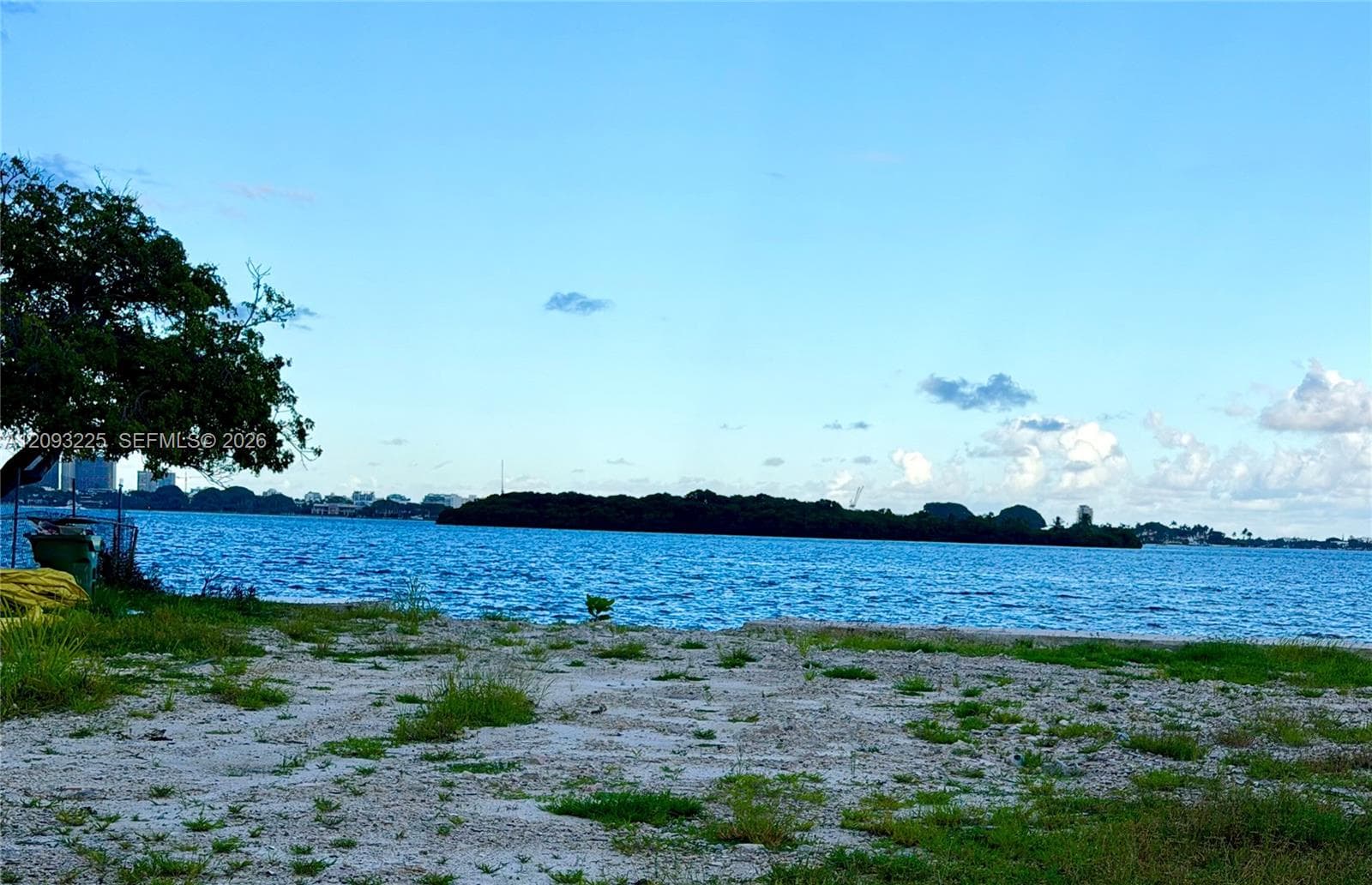 10875 N Bayshore Dr, Miami FL 33161