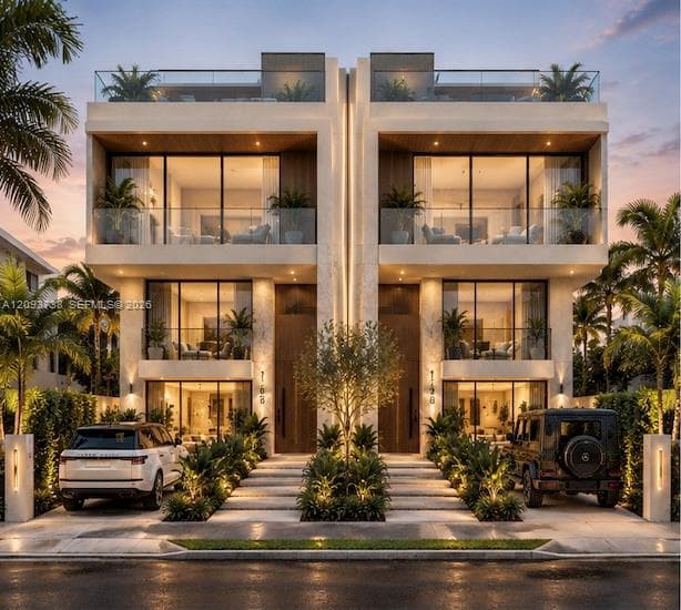 718 SW 4th St, Miami FL 33130